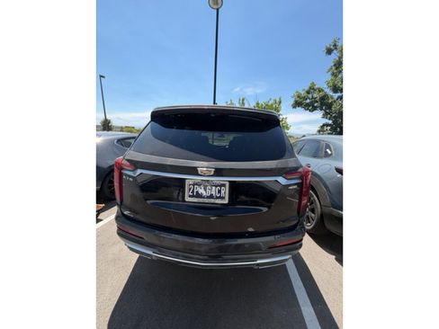 Used 2020 Cadillac XT6 Premium Luxury AWD/4WD image 6