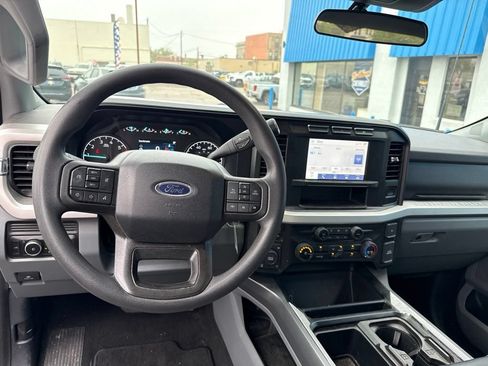 Used 2024 Ford F250 XLT w/ Snow Plow Prep Package AWD/4WD image 18