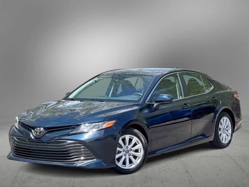 Used 2019 Toyota Camry LE w/ Protection Package (Q2) FWD image 1