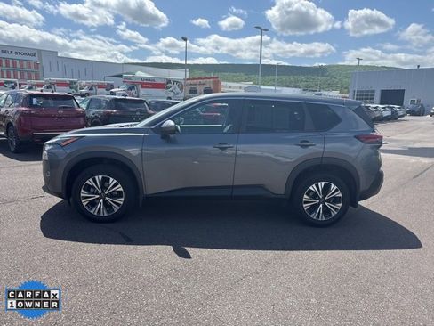 Certified 2022 Nissan Rogue SV image 8