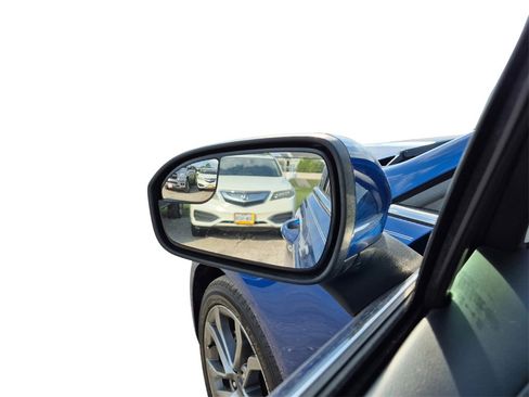 Used 2017 Ford Fusion SE w/ Equipment Group 201A image 18