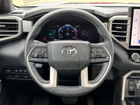 Used 2025 Toyota Tundra Limited w/ Power Package AWD/4WD image 17