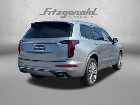 Certified 2024 Cadillac XT6 Premium Luxury image 5