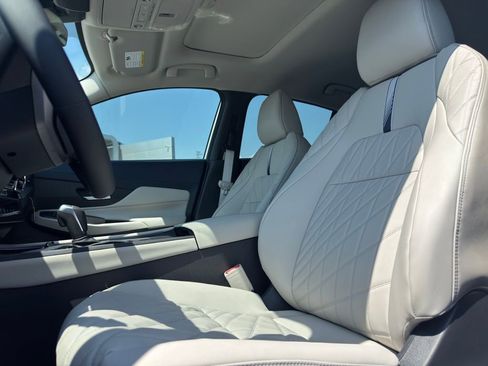 New 2026 Nissan Sentra SL FWD image 10