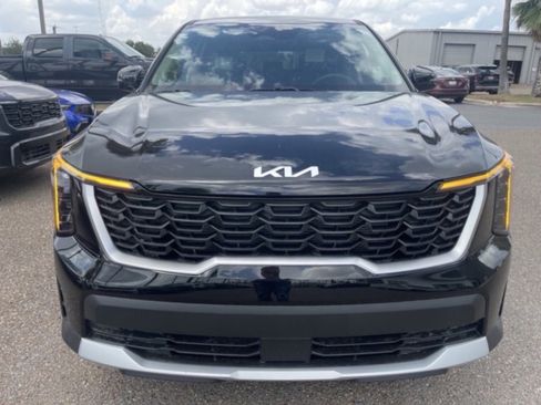 New 2026 Kia Sorento LX image 2