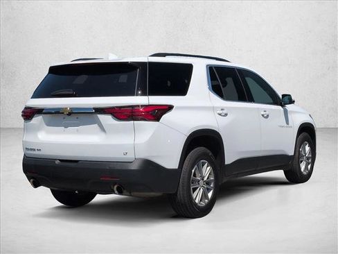 Used 2023 Chevrolet Traverse LT AWD/4WD image 5