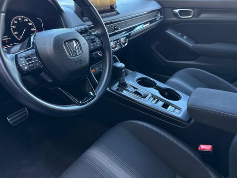Certified 2025 Honda Civic Sport image 10