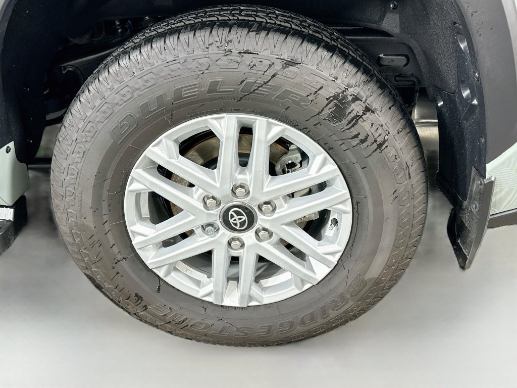 Used 2026 Toyota Sequoia SR5 AWD/4WD image 31