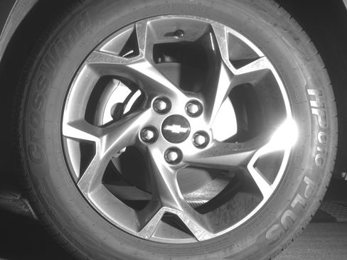 Used 2025 Chevrolet Trax LT FWD image 12
