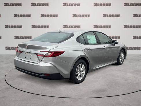 New 2026 Toyota Camry LE image 5