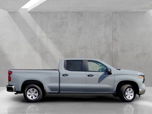 Used 2024 Chevrolet Silverado 1500 W/T w/ WT Safety Package image 3