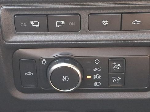 Used 2021 Ford F150 Lariat AWD/4WD image 23