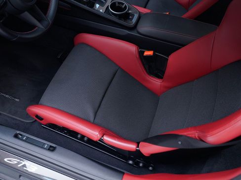 Used 2023 Porsche 911 GT3 image 15