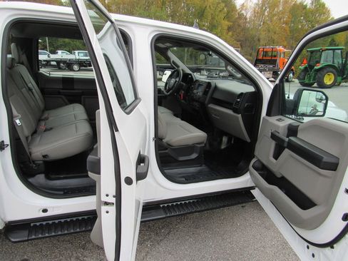 Used 2020 Ford F150 XL w/ XL Power Equipment Group image 21