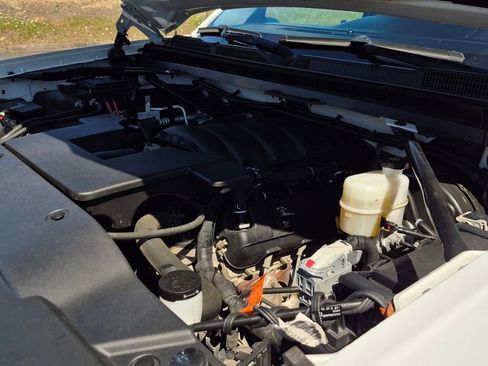 Used 2018 Chevrolet Silverado 1500 LT image 28