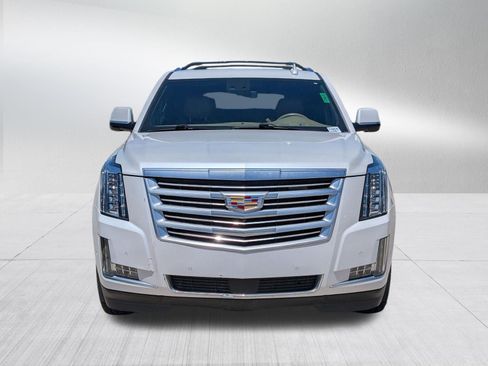 Certified 2020 Cadillac Escalade Platinum AWD/4WD image 9