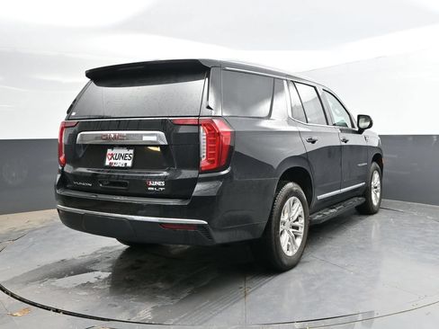 Used 2024 GMC Yukon SLT AWD/4WD image 9