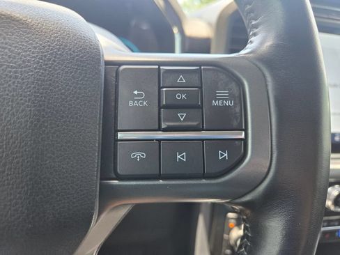 Used 2022 Ford F150 Lariat AWD/4WD image 14
