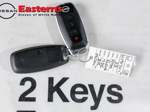 Used 2023 Nissan Rogue SV image 56