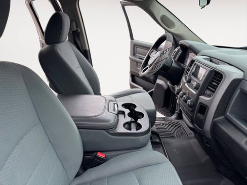 Used 2017 RAM 1500 Express image 15