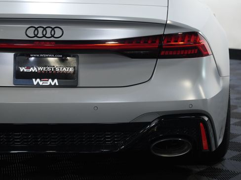 Used 2021 Audi RS 7 Sportback AWD/4WD image 17