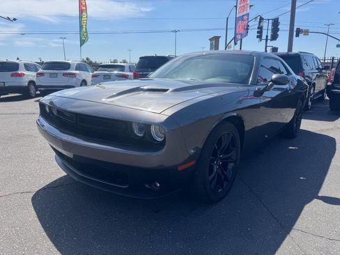 Used 2017 Dodge Challenger SXT w/ Blacktop Package RWD image 4