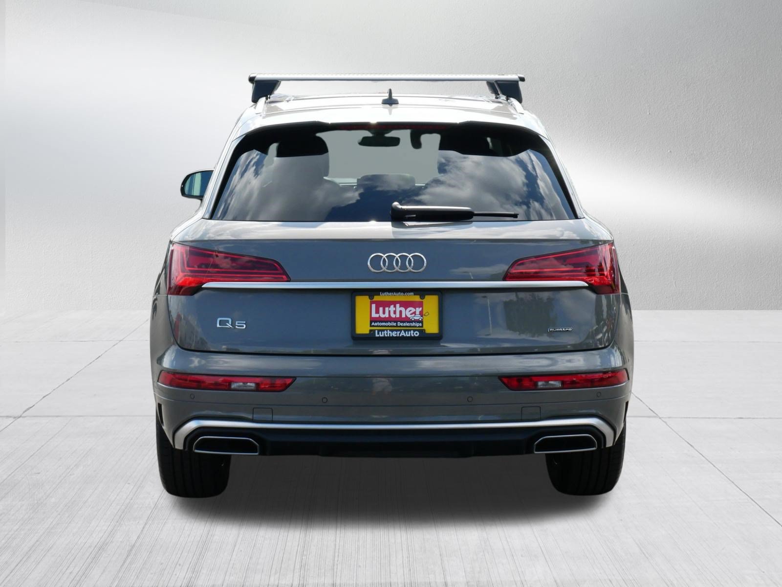 Used 2023 Audi Q5 2.0T Premium w/ Convenience Package AWD/4WD image 6