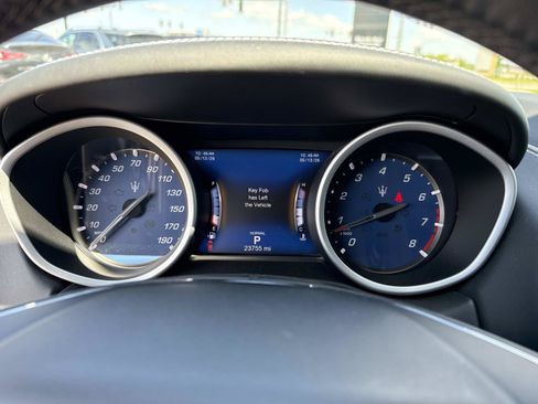 Used 2020 Maserati Ghibli S GranLusso AWD/4WD image 34