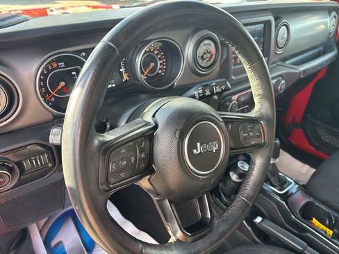 Used 2018 Jeep Wrangler Unlimited Sport S image 21