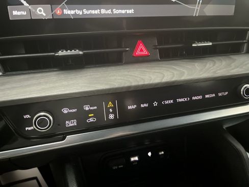 Certified 2023 Kia Sportage X-Line AWD/4WD image 23