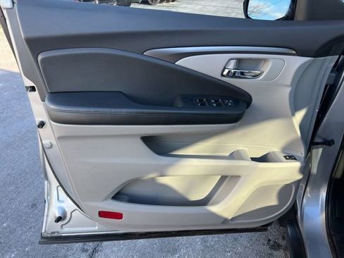 Used 2017 Honda Pilot EX-L image 28