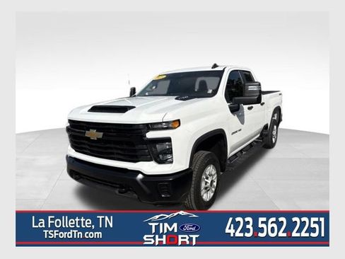 Used 2025 Chevrolet Silverado 2500 W/T w/ WT Convenience Package AWD/4WD image 1