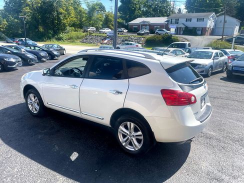 Used 2012 Nissan Rogue SV w/ Premium Pkg image 9