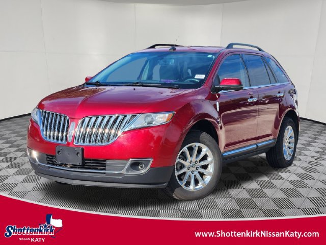 Used 2013 Lincoln MKX FWD image 1