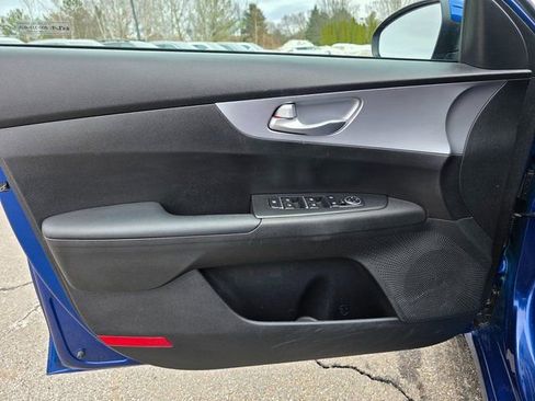 Certified 2023 Kia Forte LXS image 23