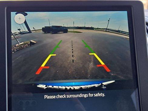 Certified 2024 Ford Edge SEL w/ Convenience Package image 17