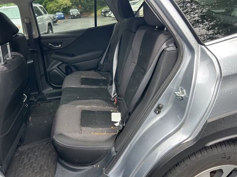 Used 2024 Subaru Outback Premium AWD/4WD image 16