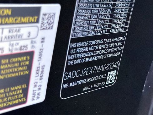 Used 2021 Jaguar F-PACE S image 19