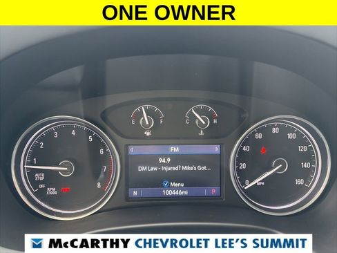 Used 2021 Buick Enclave Essence image 19