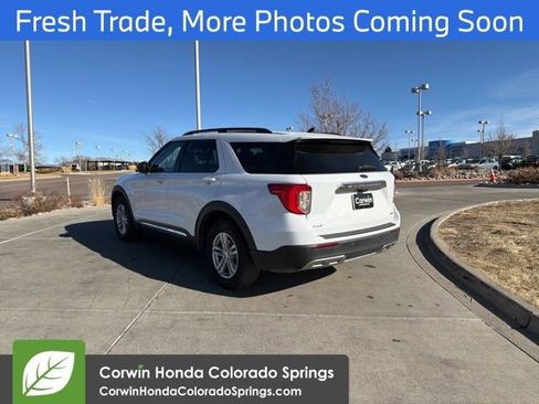 Used 2024 Ford Explorer XLT w/ Equipment Group 202A image 5
