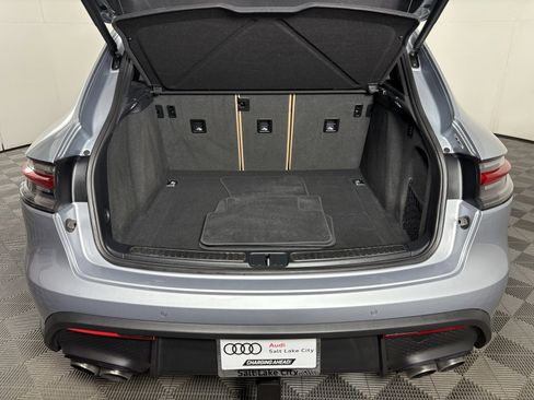 Used 2025 Porsche Macan S image 23