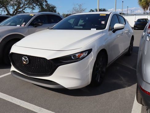 Used 2021 MAZDA MAZDA3 s image 5