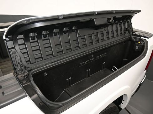 Used 2025 RAM 1500 Limited image 38