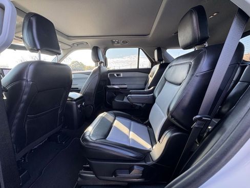 Certified 2023 Ford Explorer XLT w/ Equipment Group 202A image 11