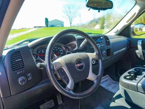 Used 2010 GMC Sierra 1500 SLE w/ Power Pack Plus AWD/4WD image 14