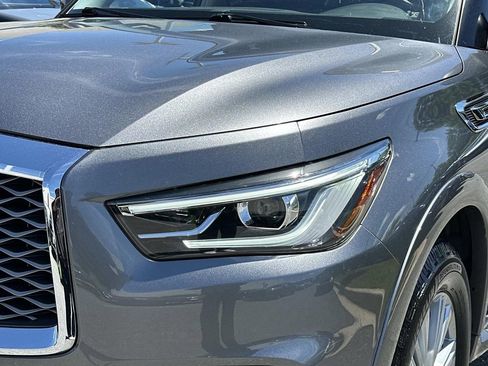 Used 2018 INFINITI QX80 4WD w/ Driver Assistance Package image 8