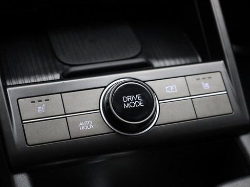 Used 2025 Hyundai Kona SEL image 21