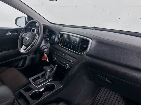 Used 2020 Kia Sportage LX image 28