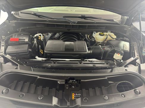 Used 2021 GMC Yukon XL Denali w/ Denali Premium Package AWD/4WD image 11