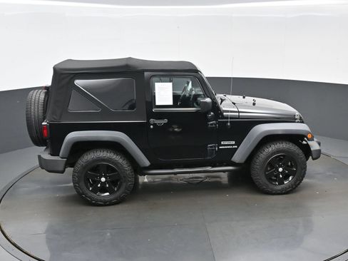 Used 2014 Jeep Wrangler Sport w/ Quick Order Package 24S AWD/4WD image 37